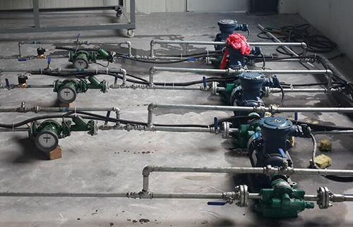 回零型橢圓齒輪流量計現場安裝使用圖